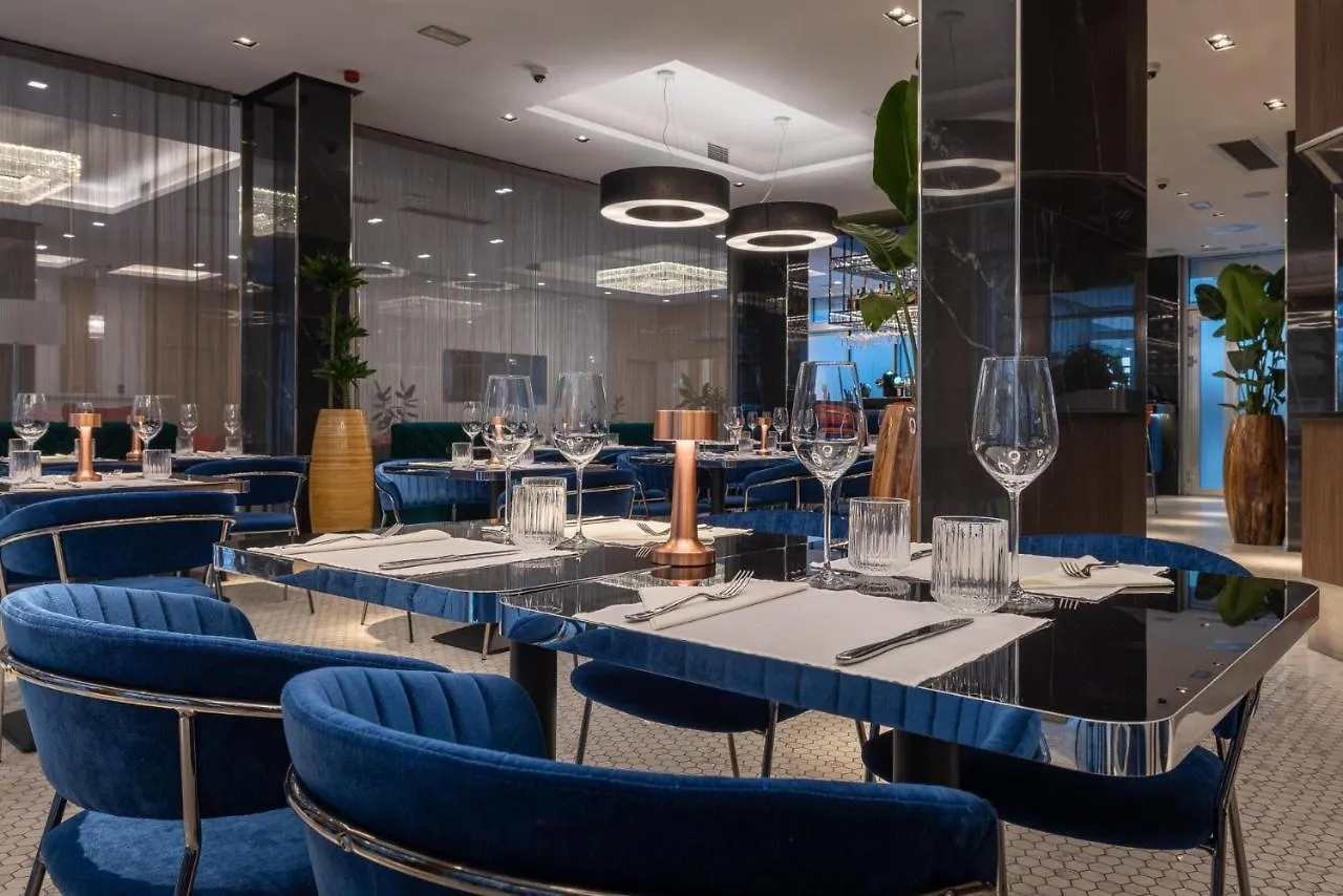 Silver Crown Hotel & Residence, Palace Quarter Boedapest