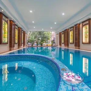 Hotel Lion's Garden, Boedapest