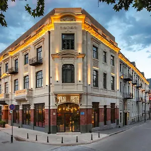 Radisson Red Отель Тбилиси