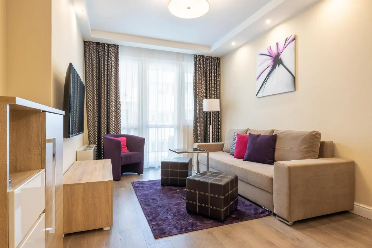 ***  Silver Crown Hotel & Residence, Palace Quarter Budapest Magyarország