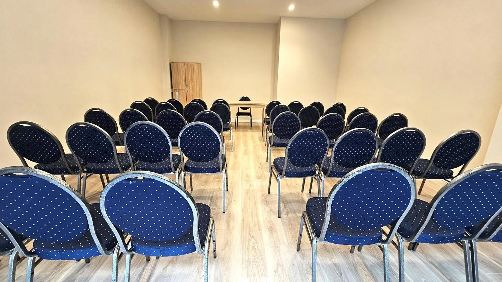 Silver Crown Hotel & Residence, Palace Quarter Budapest