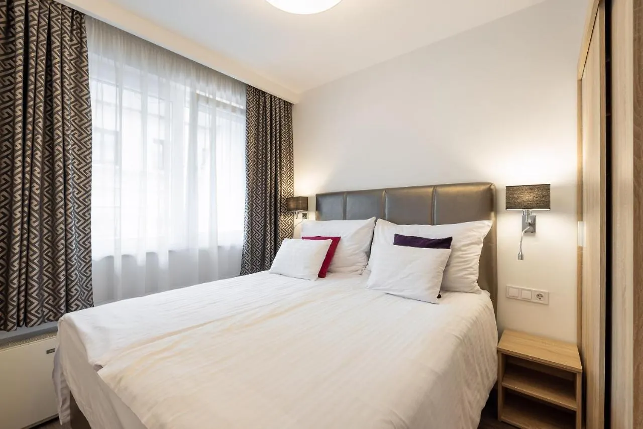 Silver Crown Hotel & Residence, Palace Quarter Βουδαπέστη 3*,