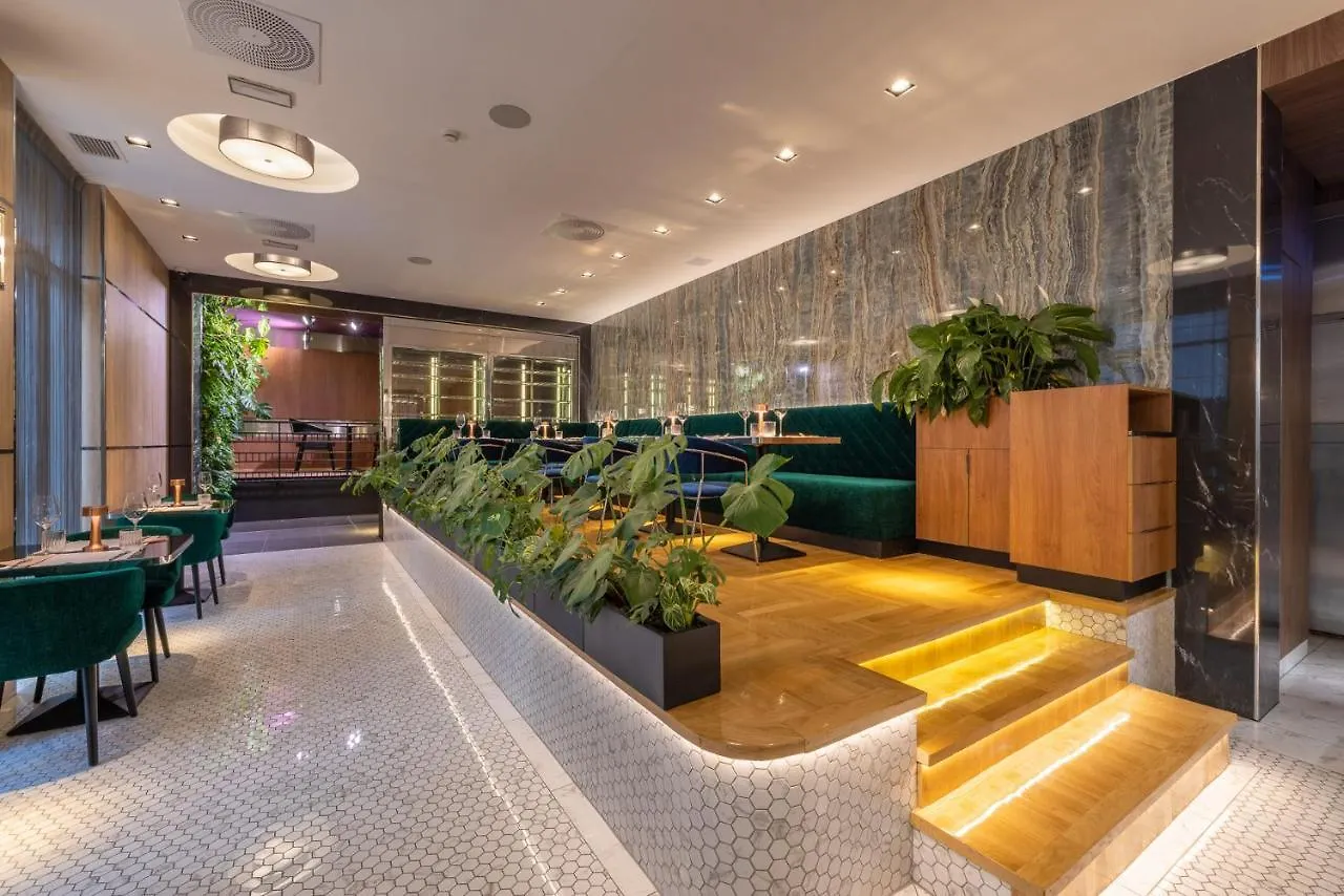 Silver Crown Hotel & Residence, Palace Quarter Βουδαπέστη 3*,  Ουγγαρία